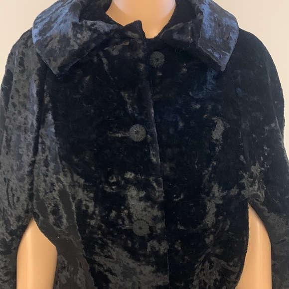 Vintage Niccolini Black Crushed Velvet Cape Women’s S Dramatic Statement - Picture 11 of 17
